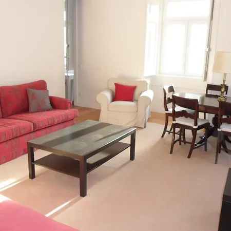 Excellent 2 Bedroom Apartment In Lisbon
