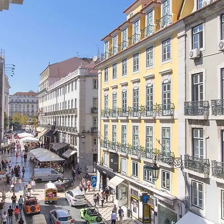 Excellent 2 Bedroom Apartment In Lisbon 아파트 *